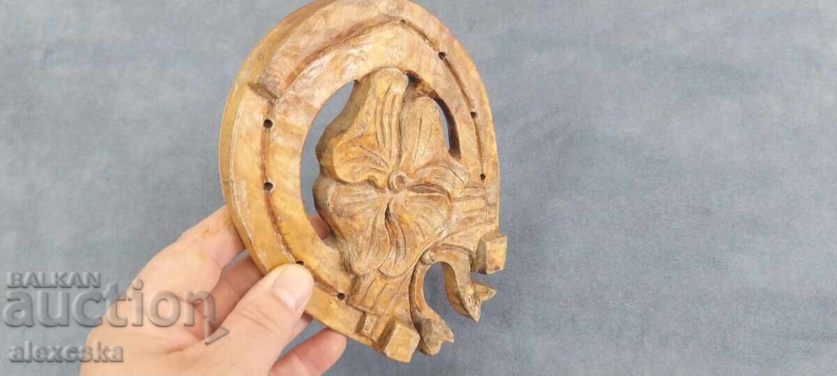 Auction Wooden Horseshoe Auction Wooden Horseshoe