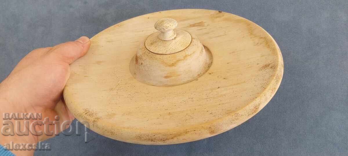 A wooden plate A wooden plate