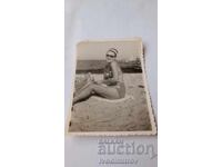 Снимка Жена на плажа