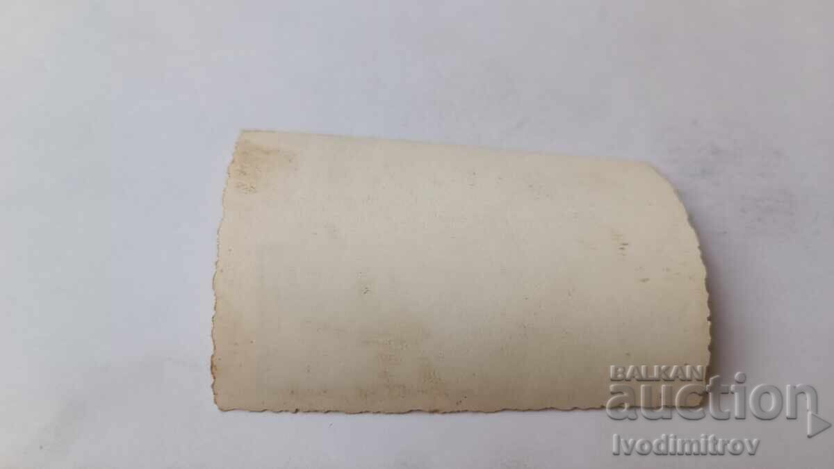 Снимка София Двама мъже на кафе на маса на тротоара с цена 2.35 лв. | € 1.20