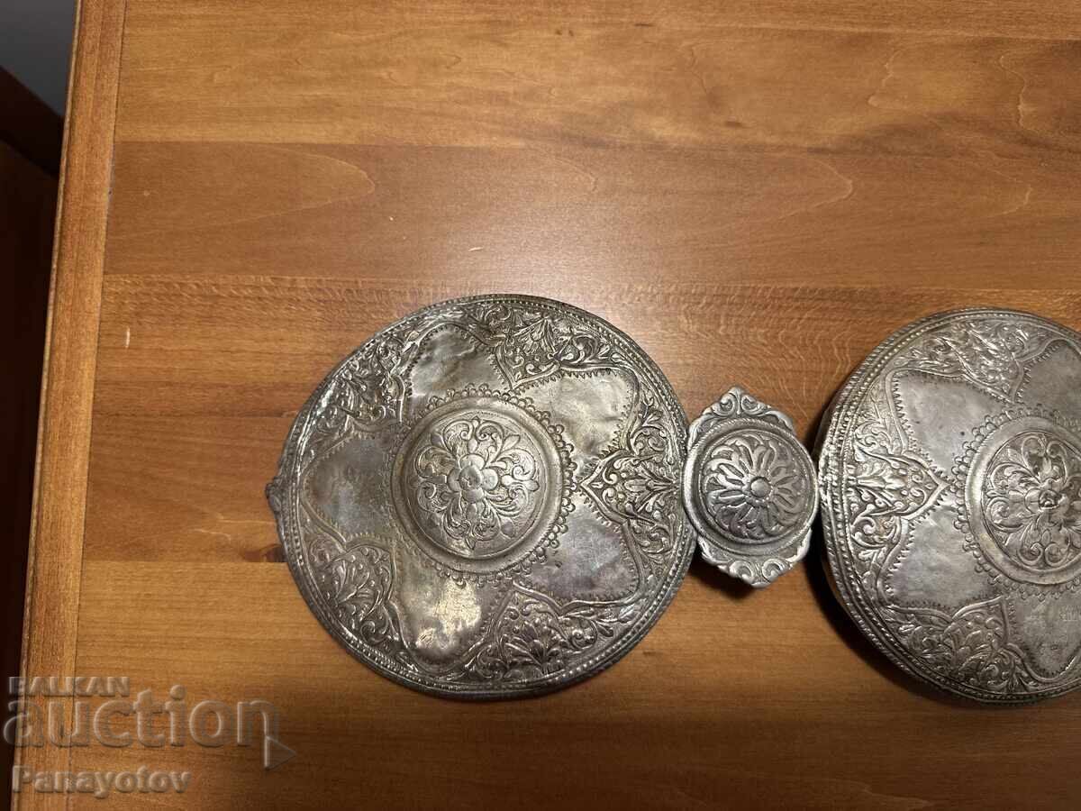 CERCEI ROTUNZI DE ARGINT PIRIN RAZLOG SAMOKOV MACEDONIA cu preț € 750.00 | 1466.87 BGN