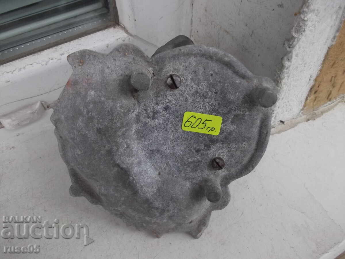 Σταχτοδοχείο σε σχήμα κεφαλής σκύλου από λευκό μέταλλο - 5