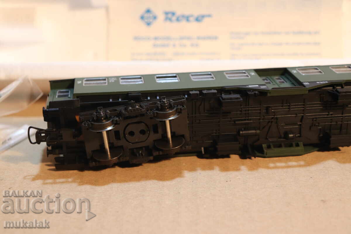H0 1/87 ROCO LOCOMOTIVE WAGON TRAIN TRAIN - 6 H0 1/87 ROCO LOCOMOTIVE WAGON TRAIN TRAIN - 6