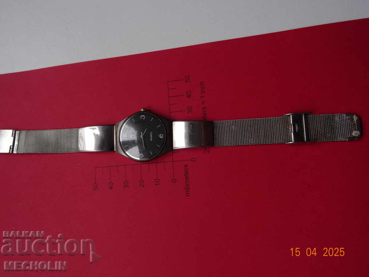 Auction  Vintage Quartz Watch OMEGA