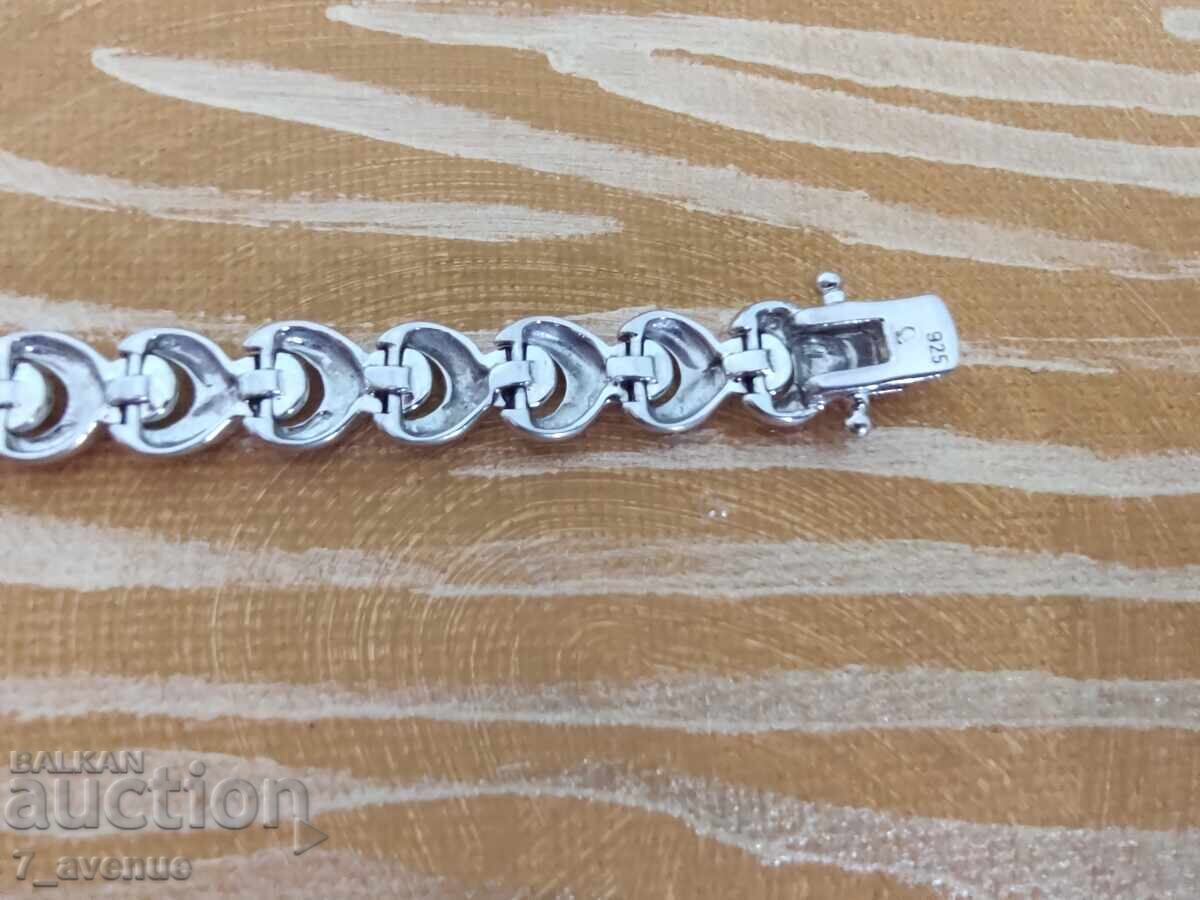 Ασημένιο βραχιόλι κόσμημα, με πέτρα: διαμάντι 16.04.2025 - 6 Ασημένιο βραχιόλι κόσμημα, με πέτρα: διαμάντι 16.04.2025 - 6