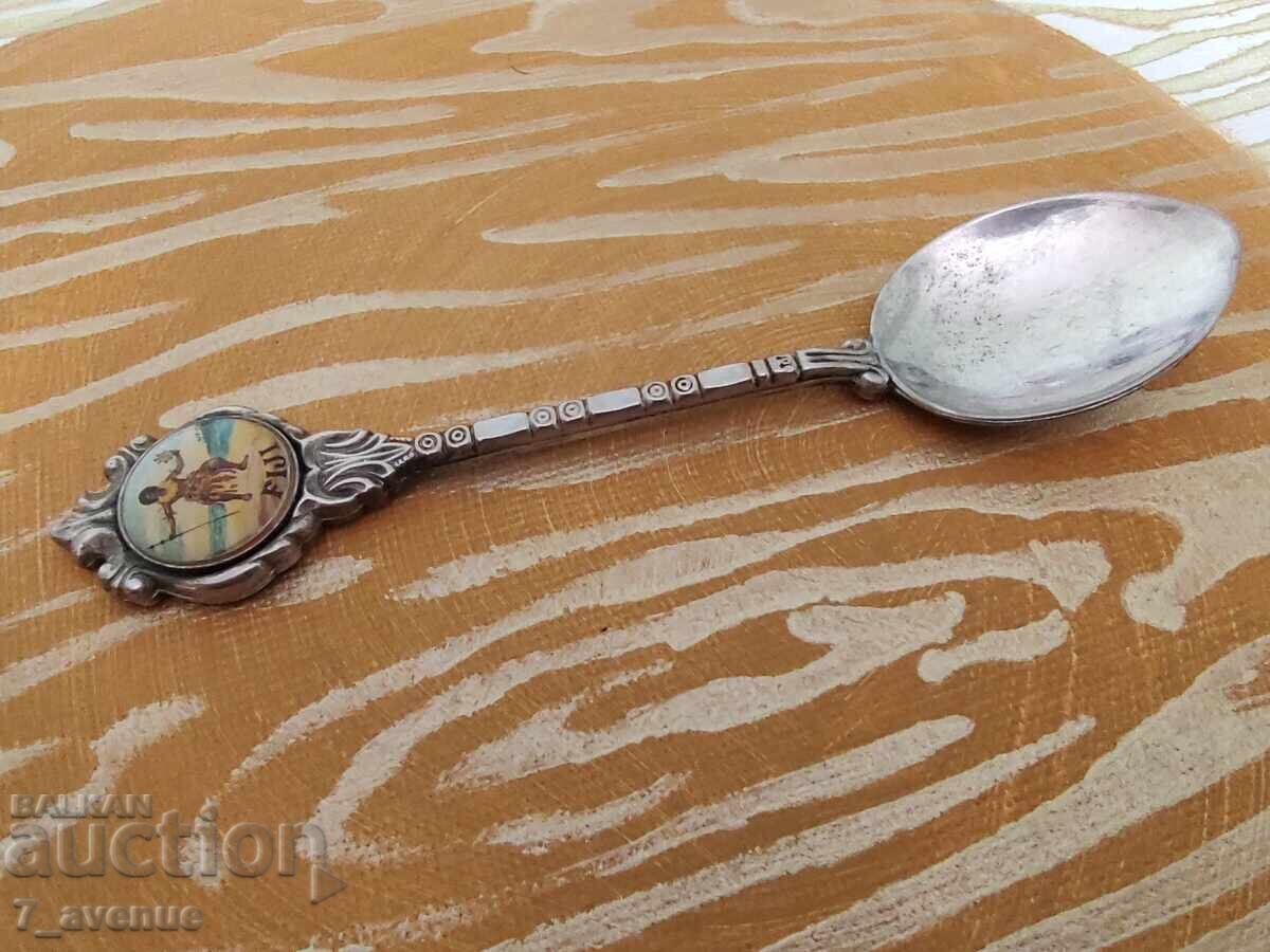 Licitație Aparat, linguriță argintată, pentru colecție 16.04.25