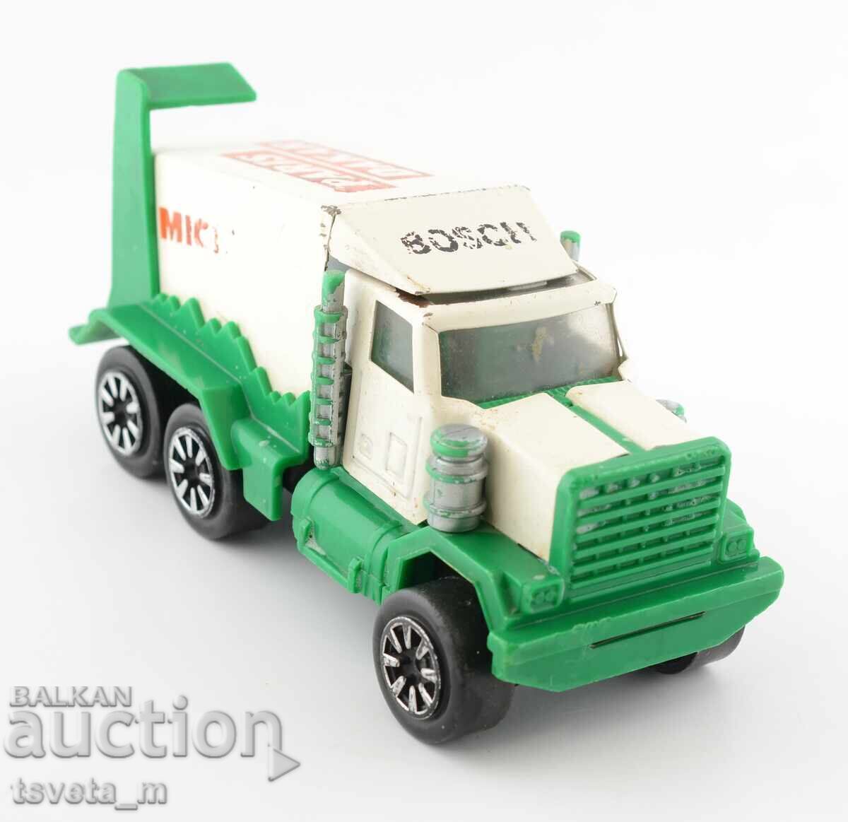 Auction  Truck metal and plastic children's toys PARIS DAKAR