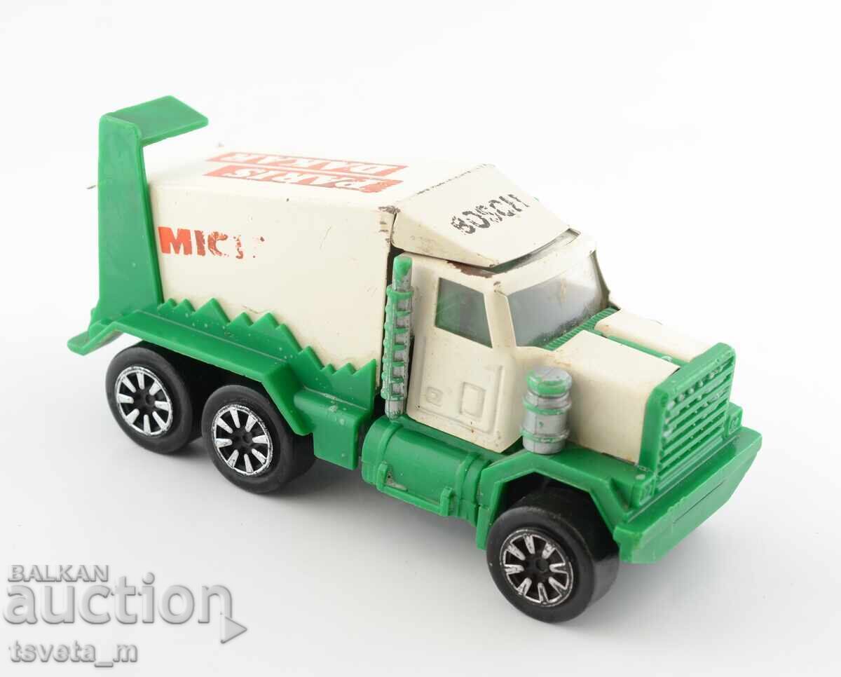 Truck metal and plastic children's toys PARIS DAKAR