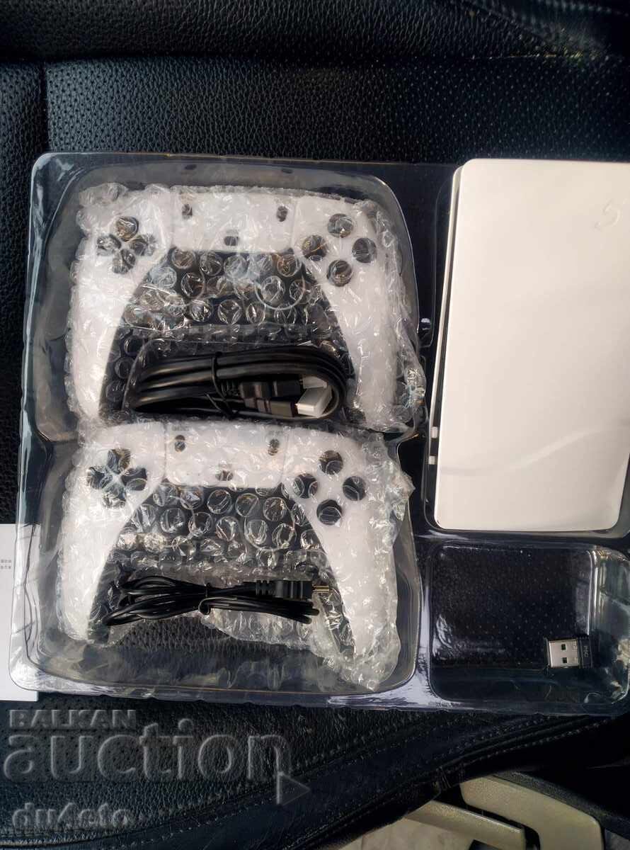 Licitație Consolă de jocuri TV RS5, peste 45.000 de jocuri, două joystick-uri wireless, 4