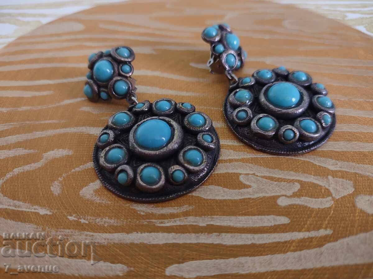 Earrings jewelry long, massive 17.04.2025 with price 29.00 BGN | € 14.83