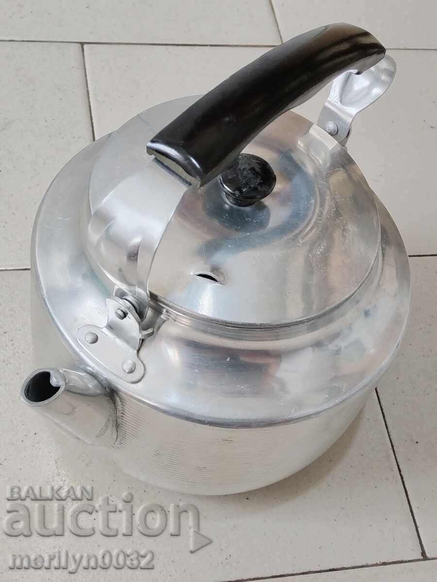 Auction  Old electric kettle with bakelite handle USSR 2 liters