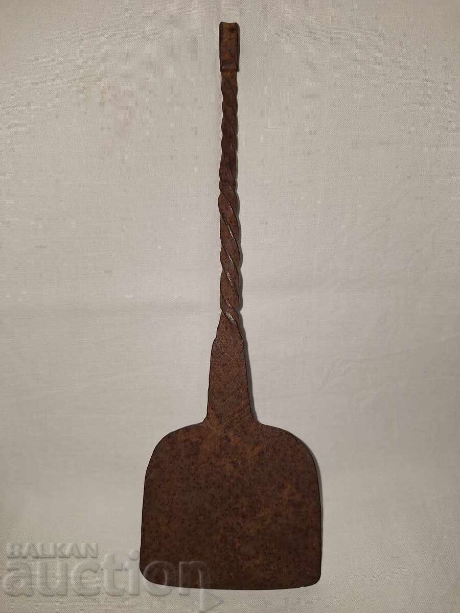 Παλιά χειροποίητη σιδερένια σχάρα - 5