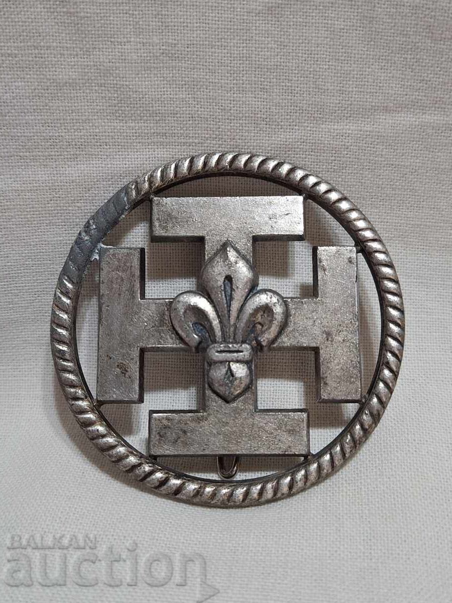 Παλαιό σήμα προσκόπων με σήμα κρίνος με τιμή 15.00 BGN | € 7.67 Παλαιό σήμα προσκόπων με σήμα κρίνος με τιμή 15.00 BGN | € 7.67