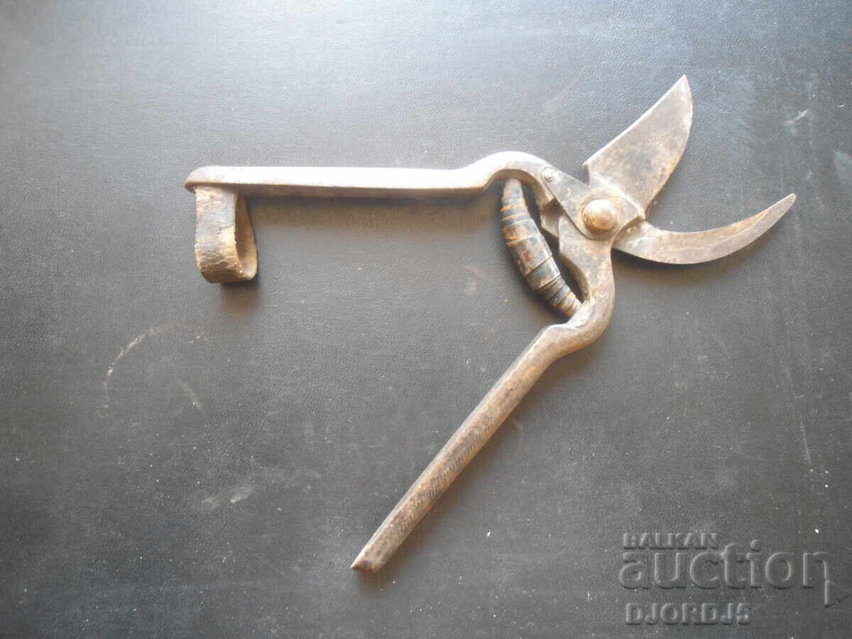 Παλιό γερμανικό κλαδευτήρι αμπελιού, σήμανση, KUNDE με τιμή 20.00 BGN | € 10.23