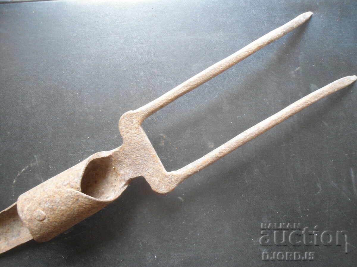 Delivery of Old forged blade