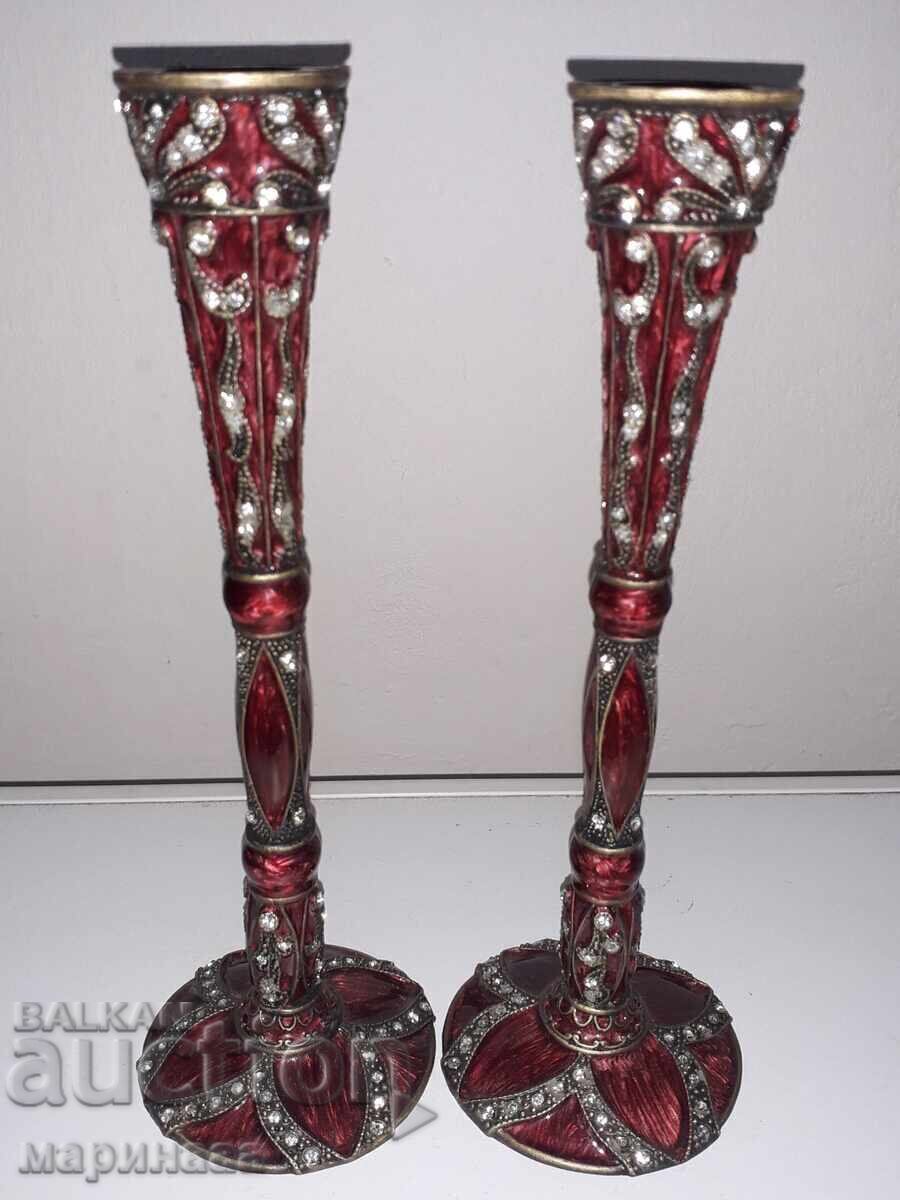 СВЕЩНИЦИ. МАСИВЕН ЦАМ. ЕМАЙЛ.ГЕРМАНИЯ с цена 14.00 лв. | € 7.16