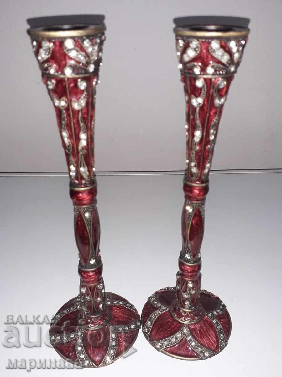 Delivery of CANDLESTICKS. SOLID ZAMAK. ENAMEL. GERMANY