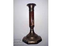 Κηροπήγιο. Ορείχαλκος, Καρυδιά