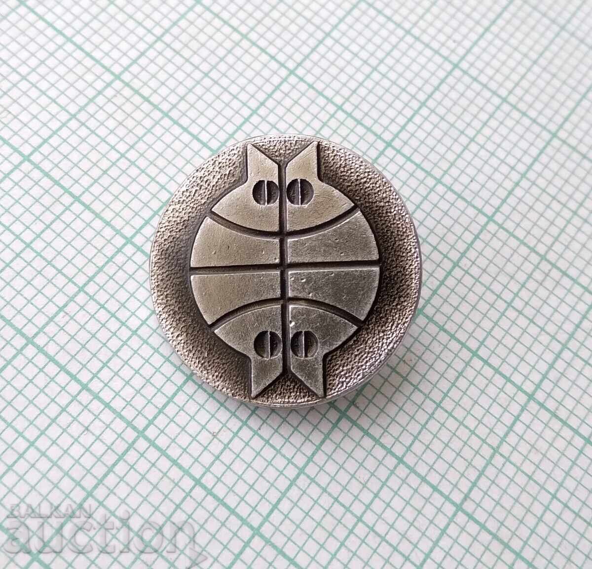 18930 Insigna cu preț 2.00 BGN | € 1.02