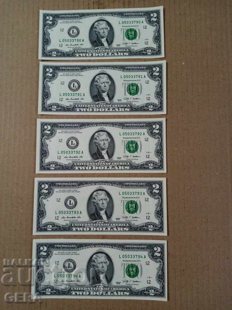 банкноти  долари