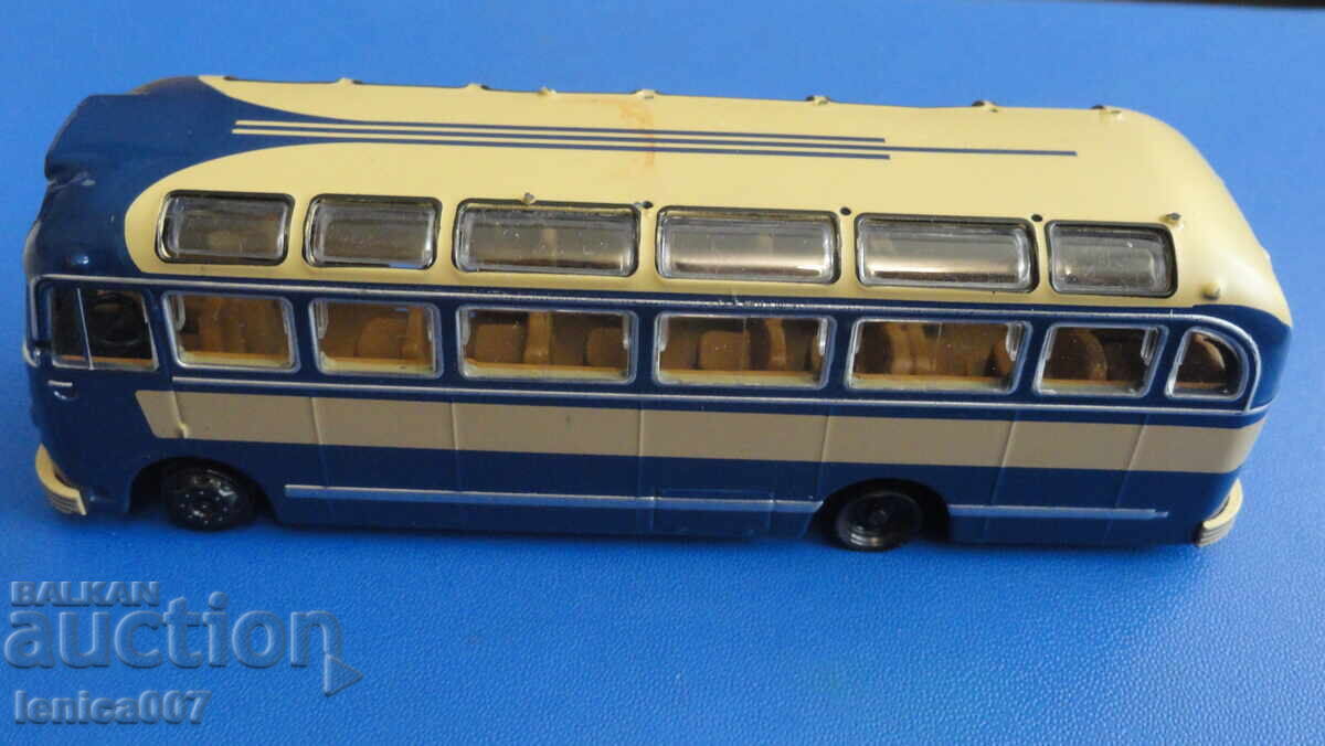 Δημοπρασία Μεταλλικό καροτσάκι ''Λεωφορείο''