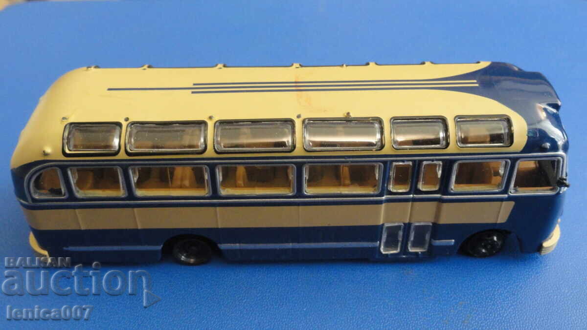 Παράδοση Μεταλλικό καροτσάκι ''Λεωφορείο''