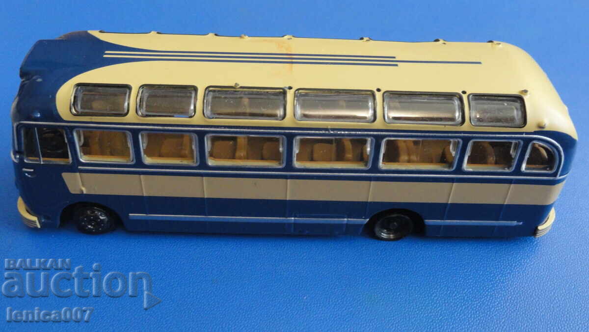 Μεταλλικό καροτσάκι ''Λεωφορείο''