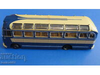 Μεταλλικό καροτσάκι ''Λεωφορείο''