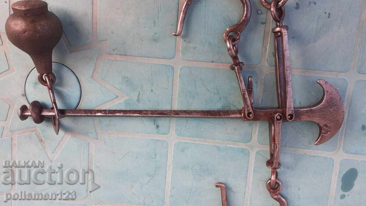 SCALE with price 45.00 BGN | € 23.01 SCALE with price 45.00 BGN | € 23.01