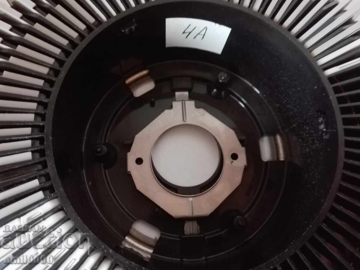 Livrarea Inel cu diapozitive pentru diascop Livrarea Inel cu diapozitive pentru diascop