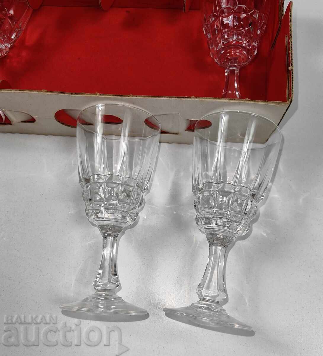 Παράδοση ΣΕΡΒΙΣ ΚΡΥΣΤΑΛΛΙΝΩΝ ΠΟΤΗΡΙΩΝ ΤΥΠΟΥ ΡΑΚΙ ΜΕ ΠΟΛΥ ΔΥΝΑΤΟ ΗΧΟ ΚΡΥΣΤΑΛΛΟΥ