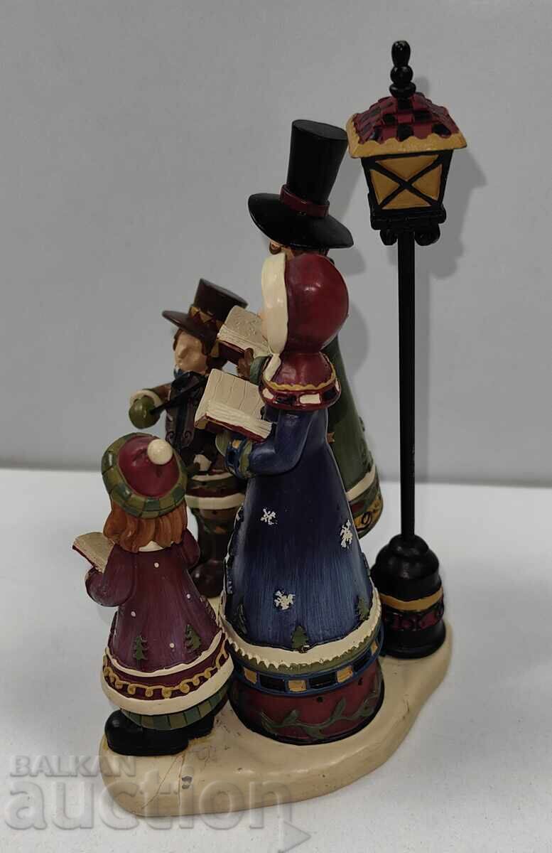 КОЛЕДНА НОВОГОДИШНА КОМПОЗИЦИЯ ПЕЕЩО СЕМЕЙСТВО ЦИГУЛКА ЗДРАВ - 6