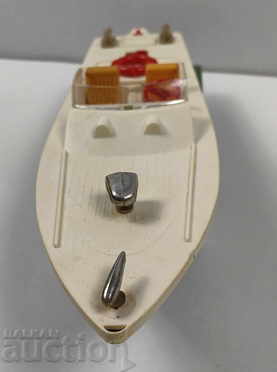 Delivery of Social Children's Toy Boat Cutter Plastic