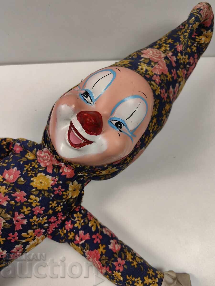 ГОЛЯМА СОЦ КУКЛА  КЛОУН ДЕТСКА ИГРАЧКА с цена 19.00 лв. | € 9.71