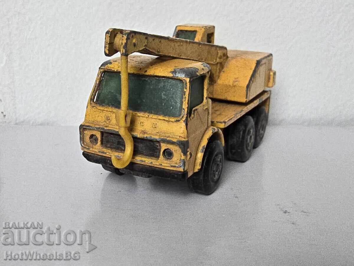 Аукцион Matchbox  No 63A Dodge Crane Truck 1970 год