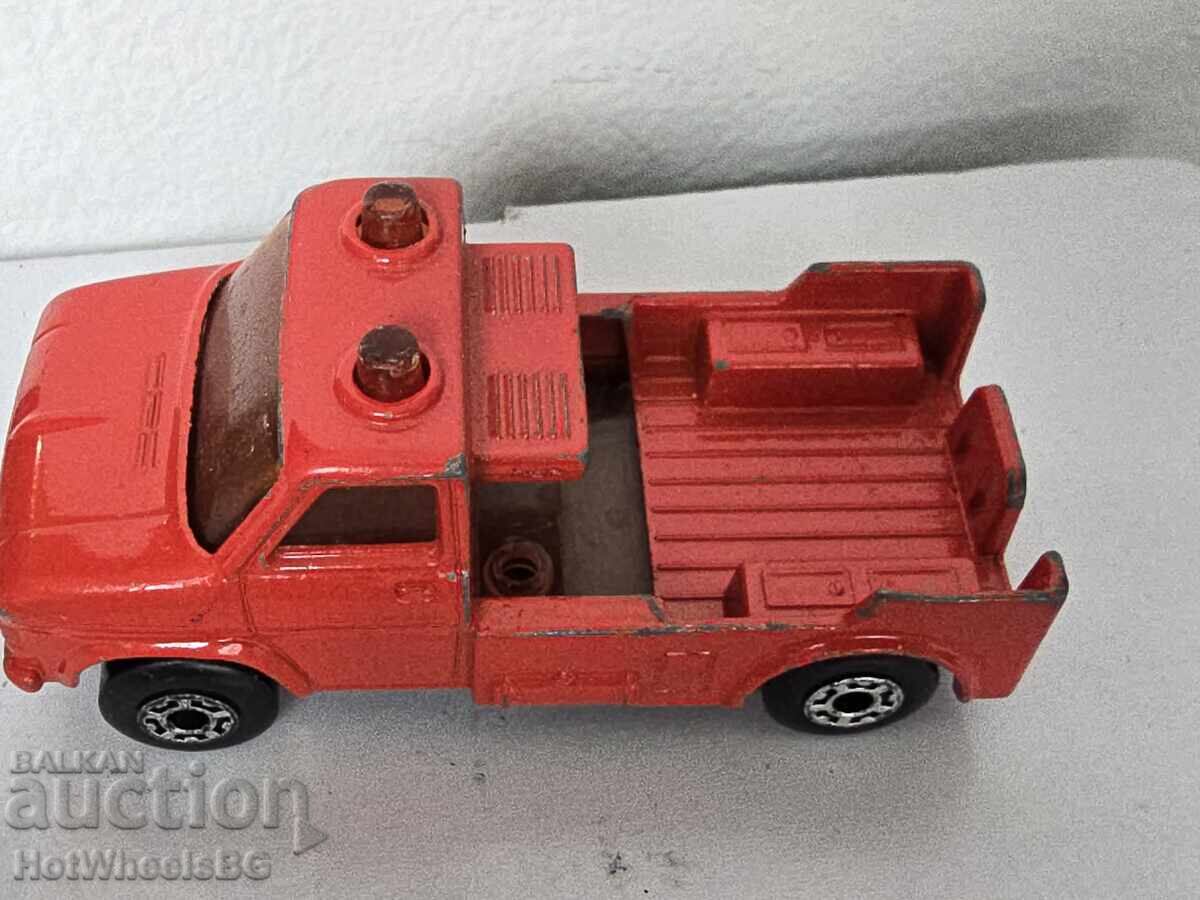 Matchbox No. 61C Wreck Truck 1978 - 5 Matchbox No. 61C Wreck Truck 1978 - 5