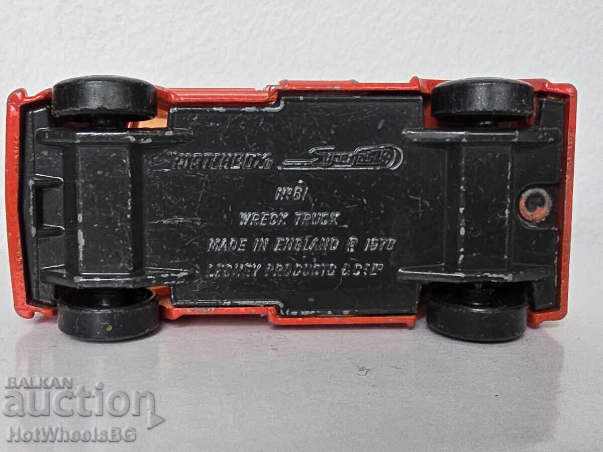 Matchbox No. 61C Wreck Truck 1978 - 6 Matchbox No. 61C Wreck Truck 1978 - 6