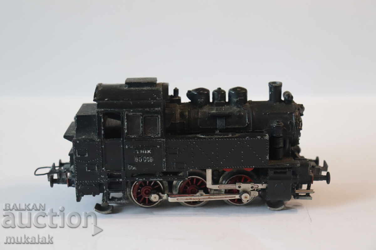 Delivery of TRIX EXPRESS H0 1/87 LOCOMOTIVE WAGON TRAIN TRAIN RAILWAY Delivery of TRIX EXPRESS H0 1/87 LOCOMOTIVE WAGON TRAIN TRAIN RAILWAY