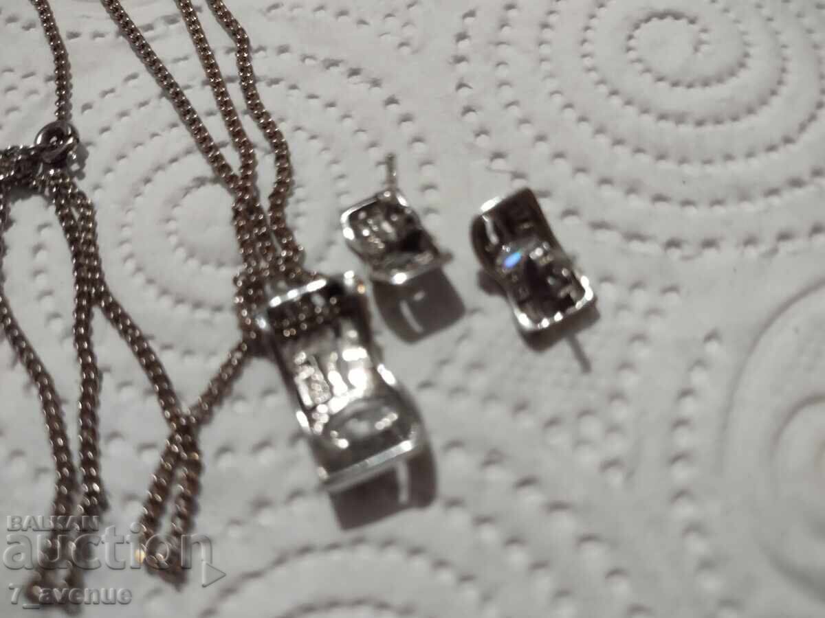 Auction  Earrings and necklace, silver 19.04.25