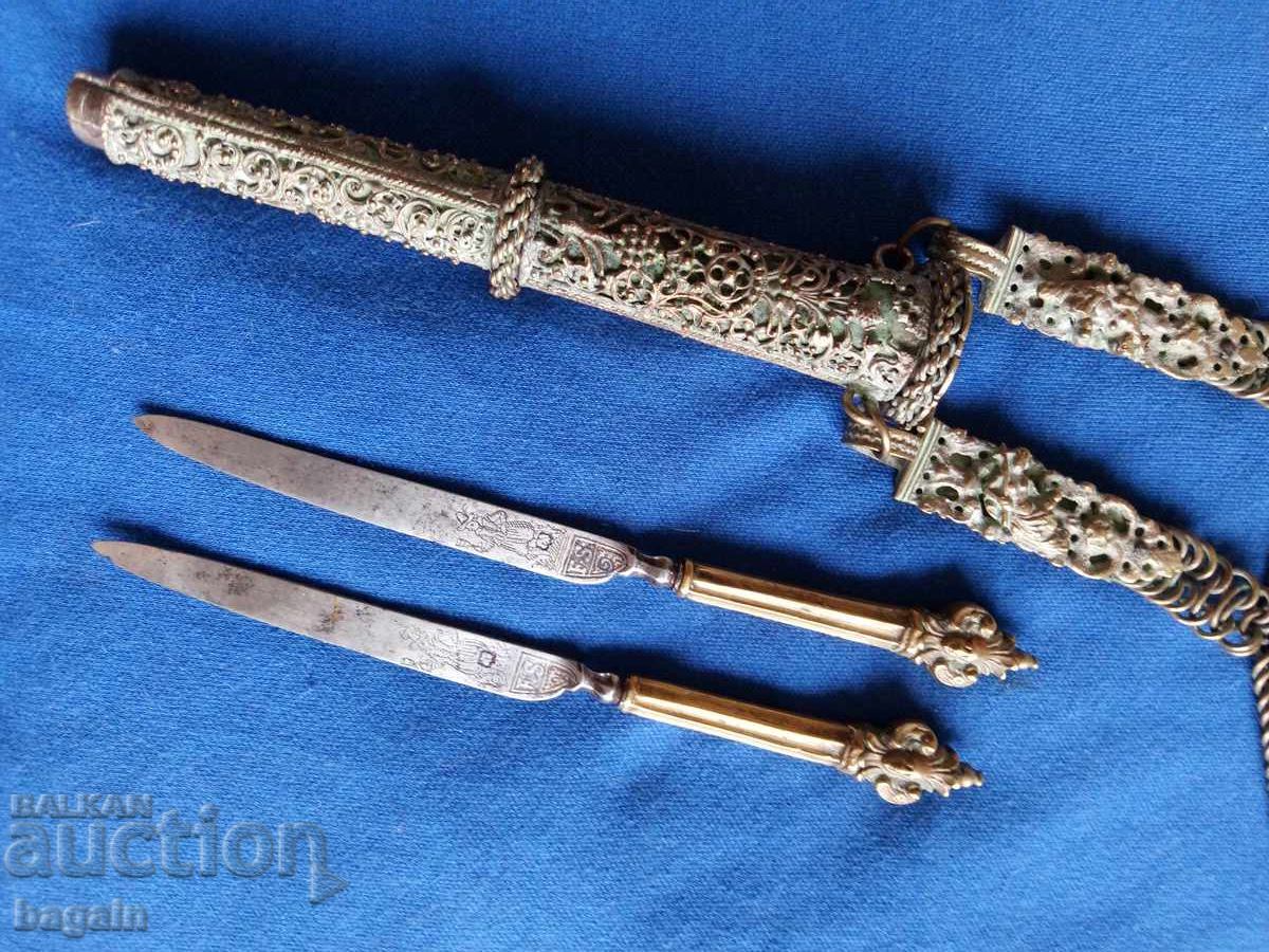 Доставка на Ножове на аристократ. Доставка на Ножове на аристократ.