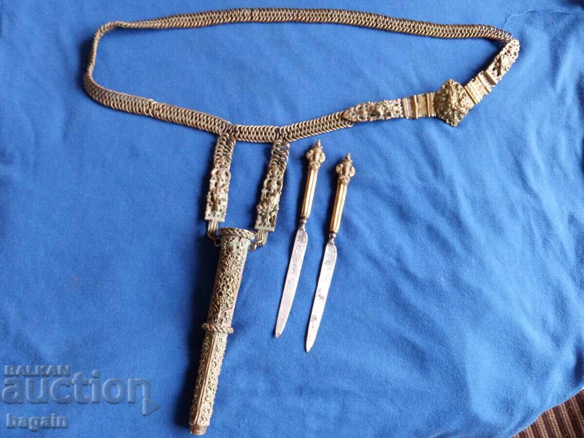 Ножове на аристократ. Ножове на аристократ.