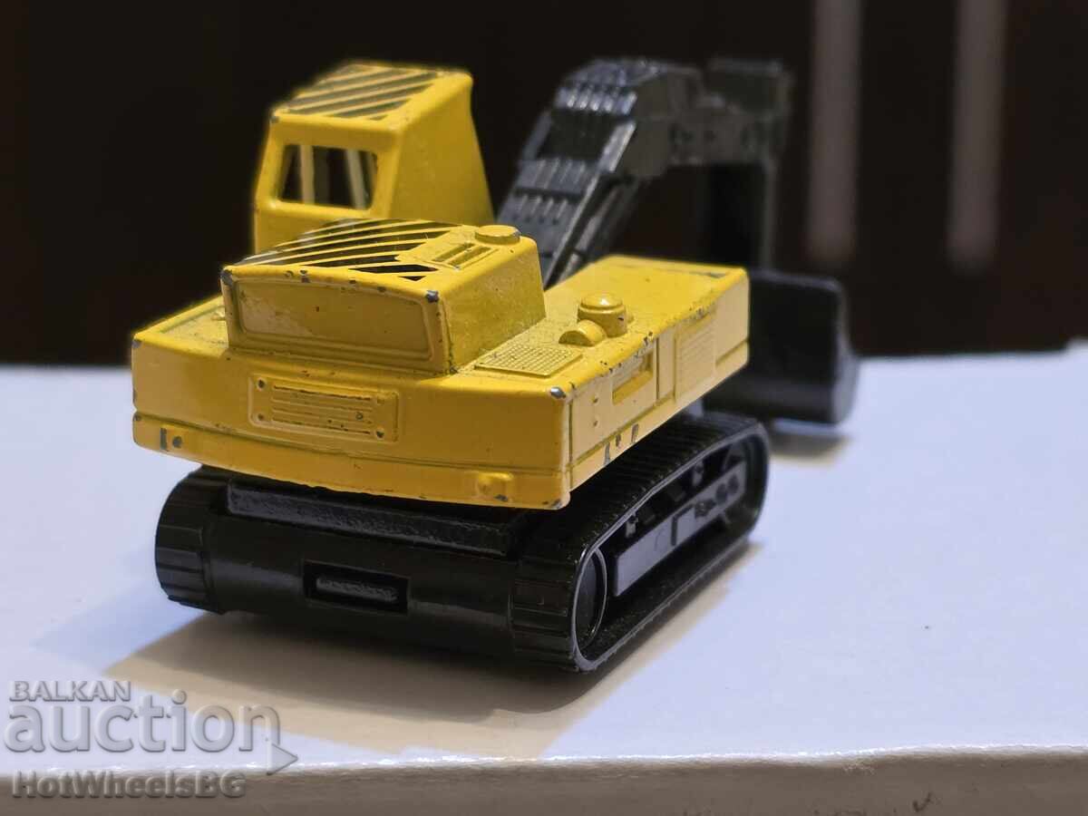 Delivery of MATCHBOX No. 32D Atlas Excavator 1981 year Delivery of MATCHBOX No. 32D Atlas Excavator 1981 year