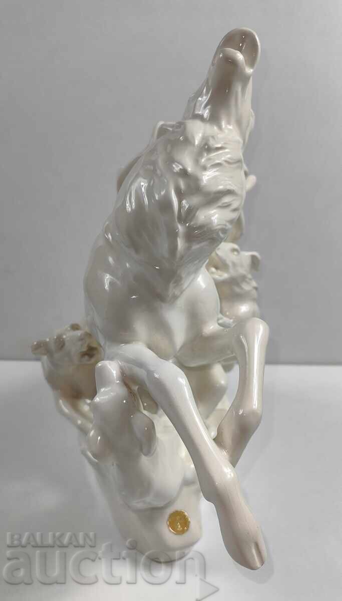 BEAUTIFUL LARGE HUNTING STATUETTE FIGURE DEER DOG LHOTA - 5 BEAUTIFUL LARGE HUNTING STATUETTE FIGURE DEER DOG LHOTA - 5