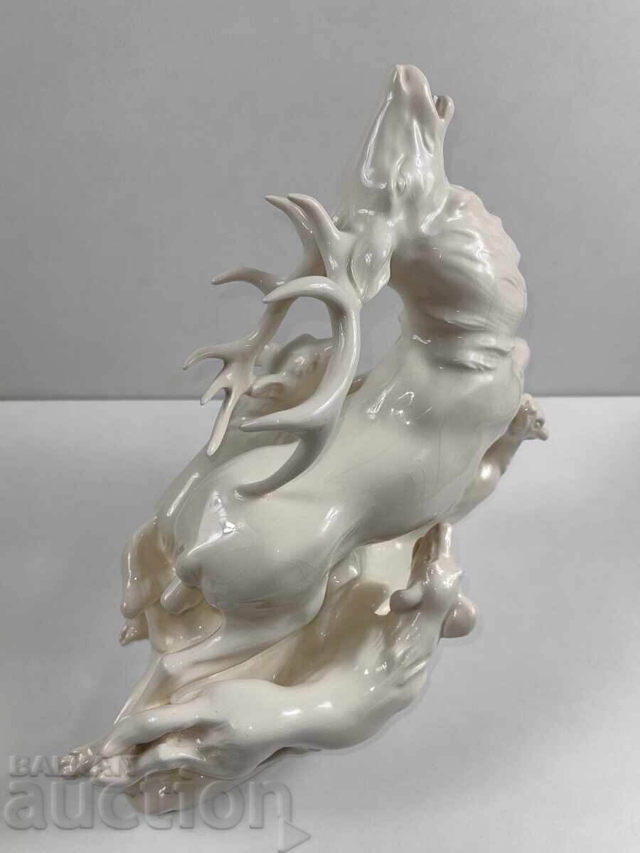 BEAUTIFUL LARGE HUNTING STATUETTE FIGURE DEER DOG LHOTA - 6 BEAUTIFUL LARGE HUNTING STATUETTE FIGURE DEER DOG LHOTA - 6