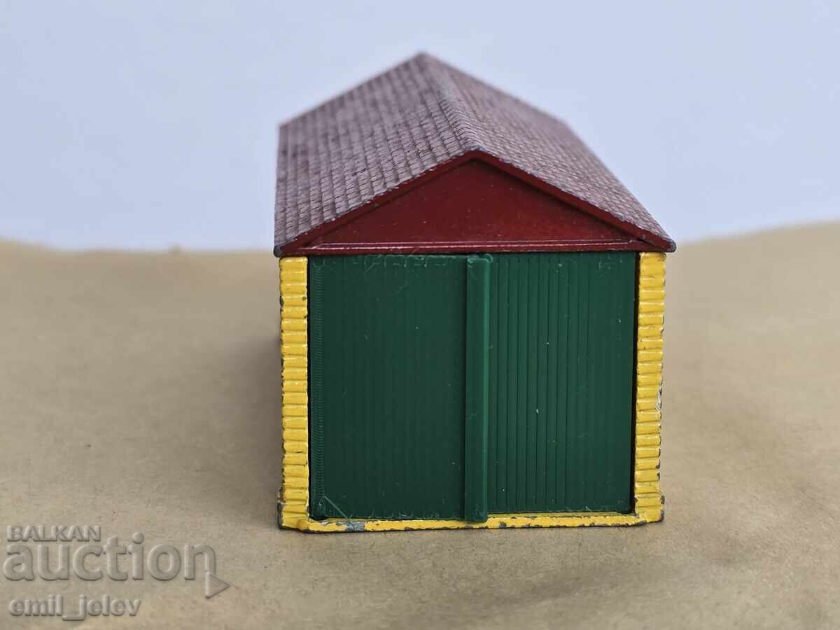 MATCHBOX LESNEY - Accessory Pack No. 3 "Garage" with price 49.99 BGN | € 25.56