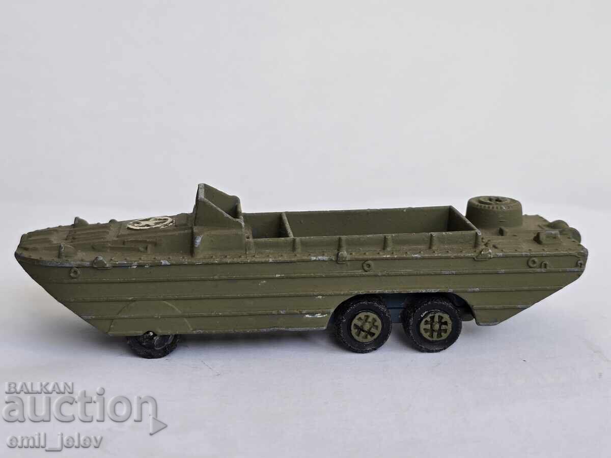 Dinky toys намаление N⁰681 DUKW Amphibian Dinky toys намаление N⁰681 DUKW Amphibian