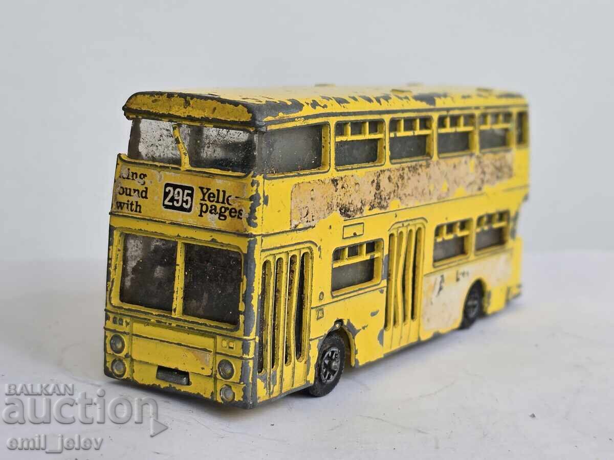 Dinky Toys 295 Atlantean Bus YELLOW PAGES 1970 god cu preț 10.00 BGN | € 5.11