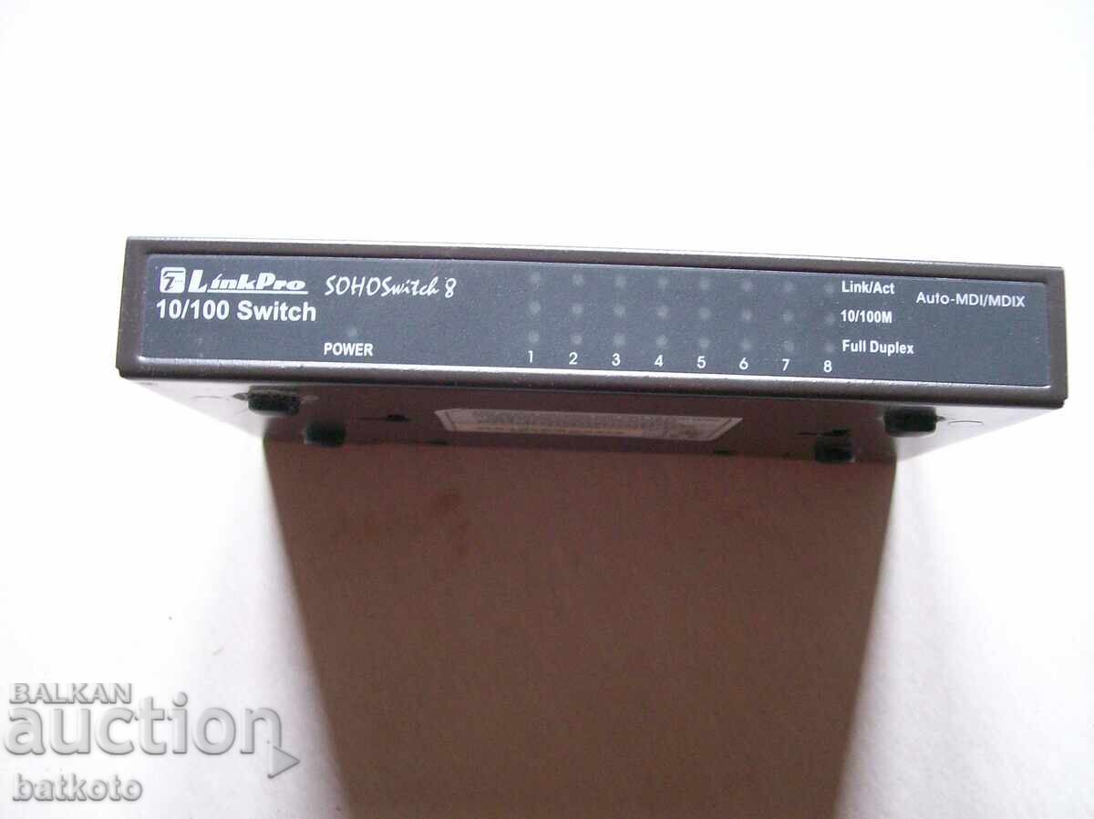 Μεταχειρισμένος Internet Switch με τιμή 13.50 BGN | € 6.90