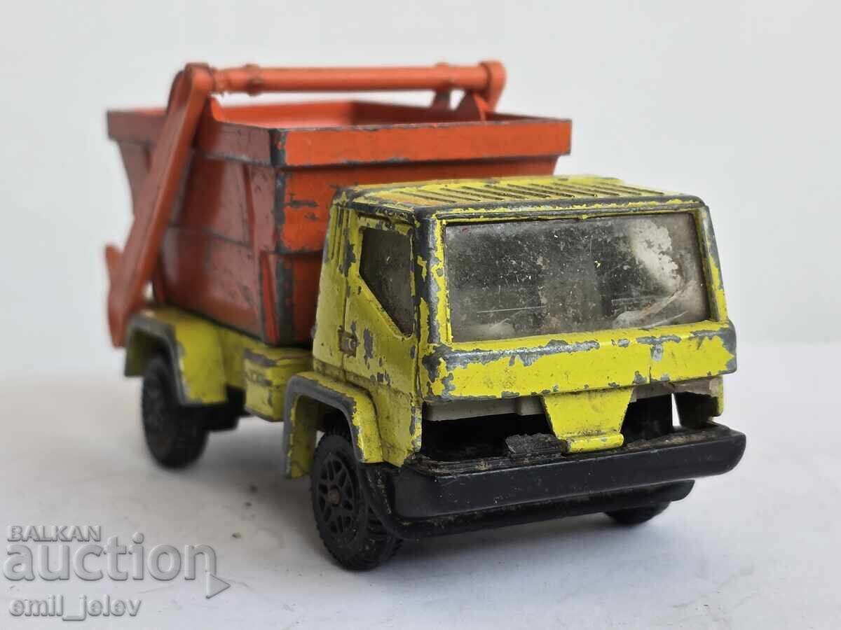 Аукцион Dinky Toys No 380 Skip Truck Lorry 1978 год. Аукцион Dinky Toys No 380 Skip Truck Lorry 1978 год.