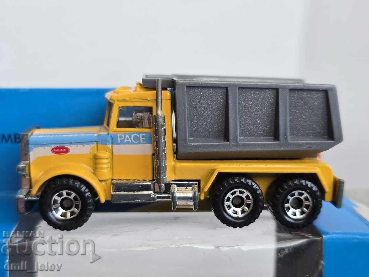 MATCHBOX  MB 23 Peterbilt Tipper Truck YELLOW - 7